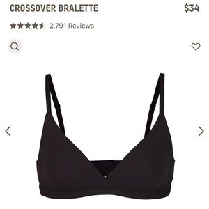 Onyx Fits Everybody Crossover Bralette